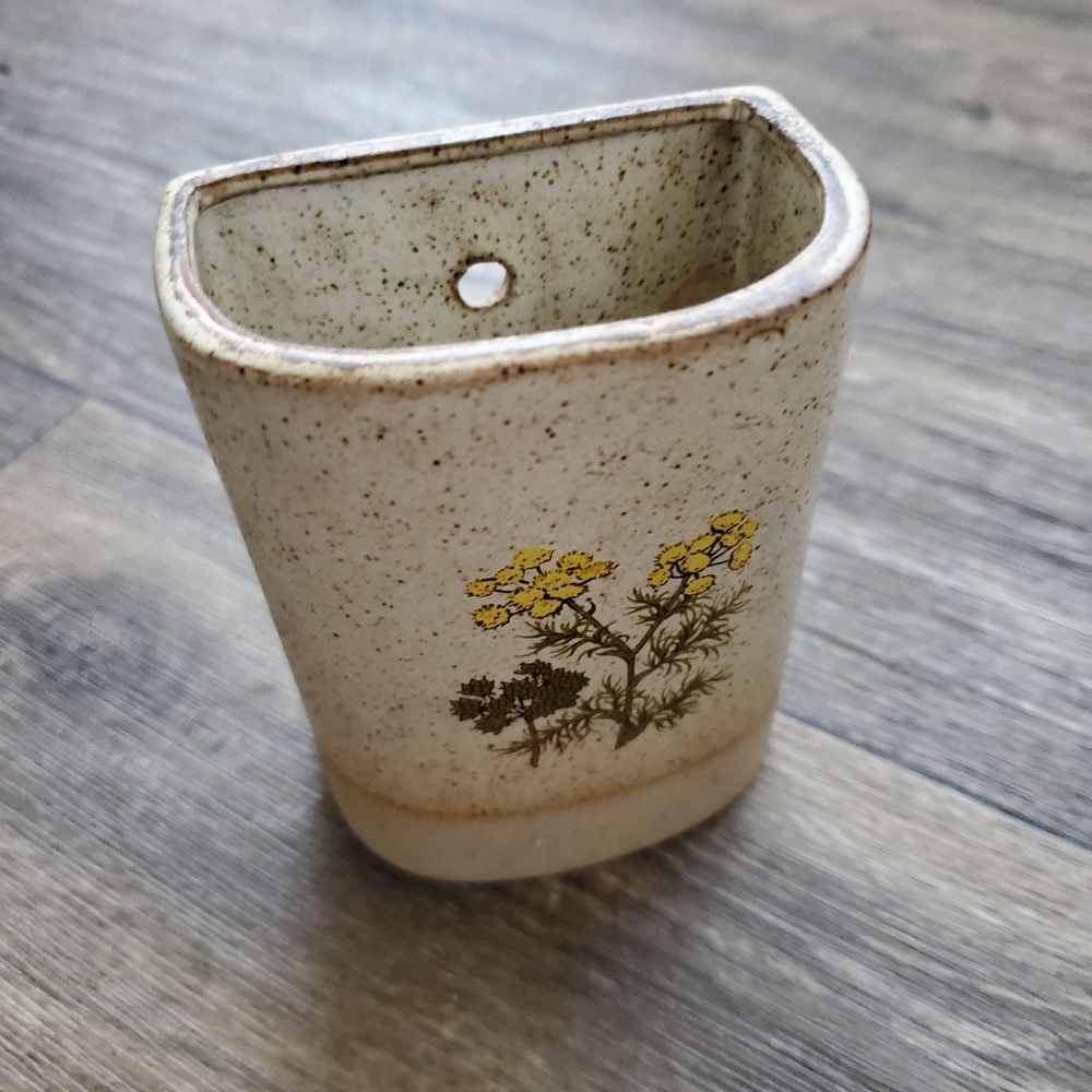 Cute Vintage Japanese Wall Hanging Vase